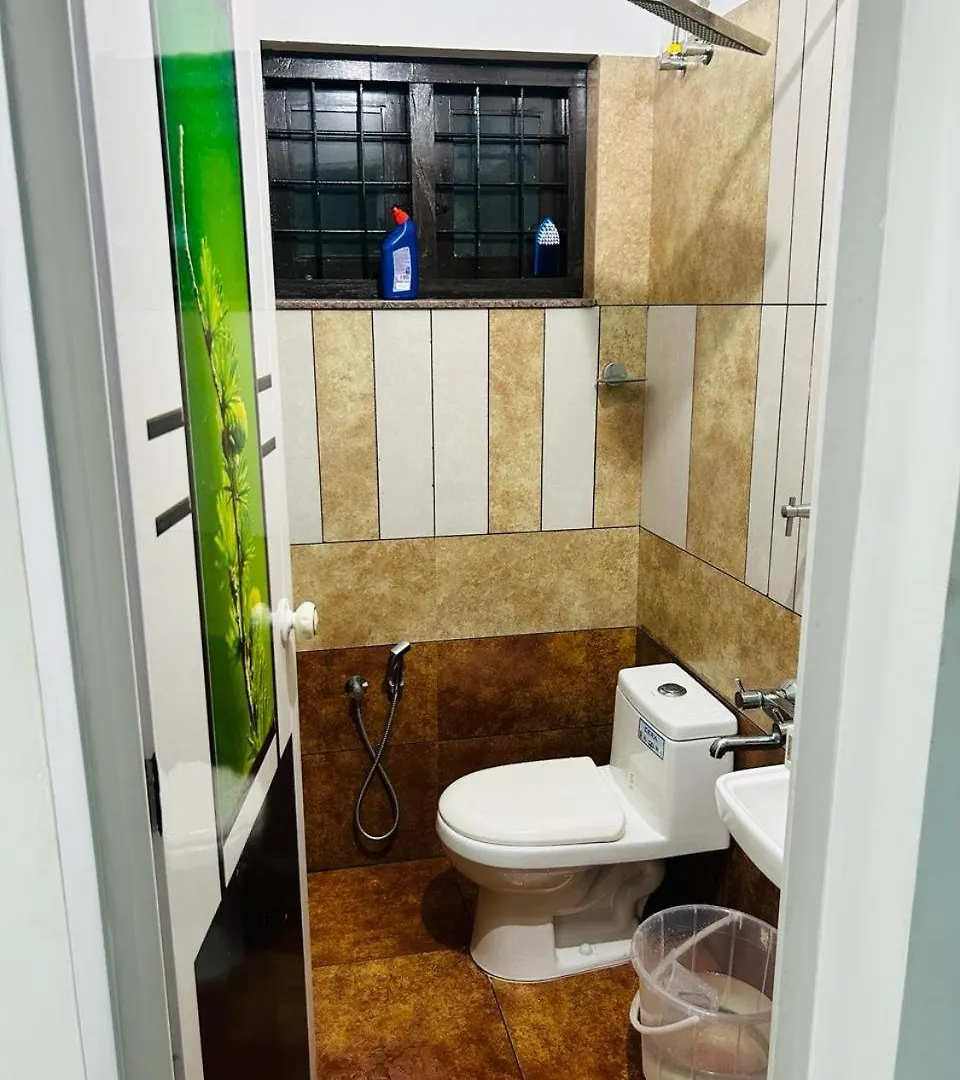 Heavenkey Rooms Kazhakuttam Πανσιόν